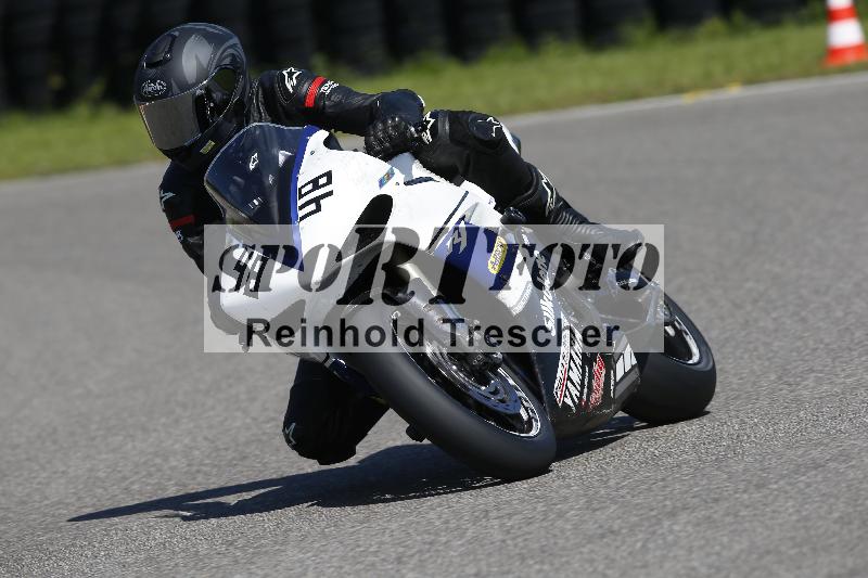 /Archiv-2024/29 12.06.2024 MOTO.CH Track Day ADR/Gruppe gelb/48